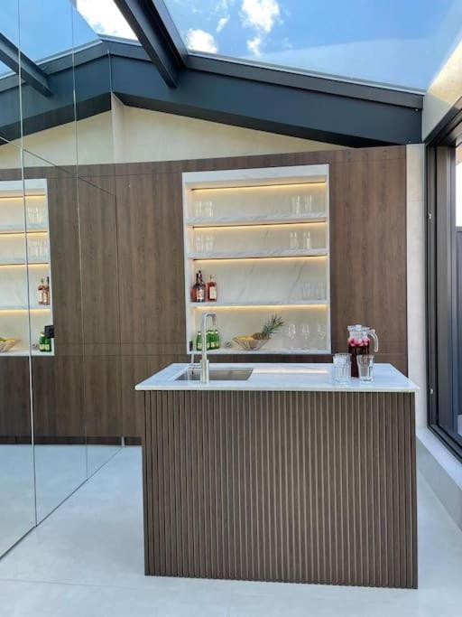 프리슈티나 Luxury Penthouse Prishtina 아파트 외부 사진