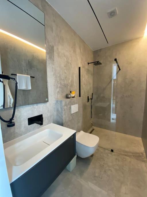 프리슈티나 Luxury Penthouse Prishtina 아파트 외부 사진